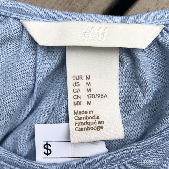 NWT- H&M baby blue  lacy  sleeve lightweight summer top - Picture 7 of 16